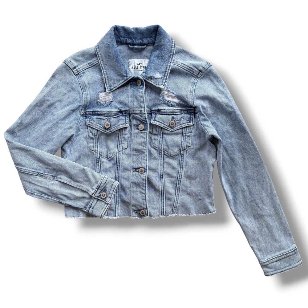 Hollister Women's Sm Light Wash Distressed Cropped Denim Jacket Raw Hem Boho Y2K